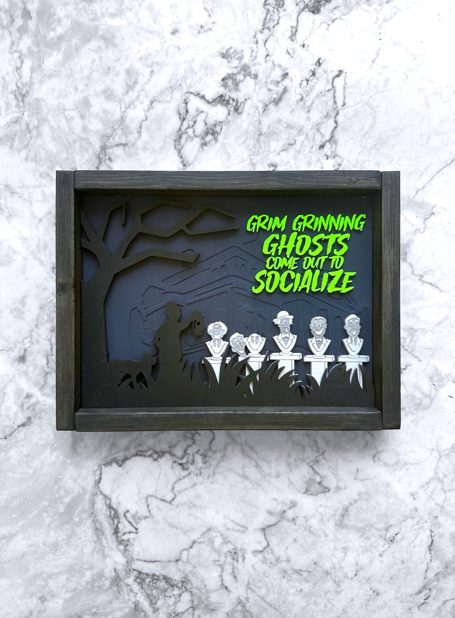 Grinning Ghosts Sign