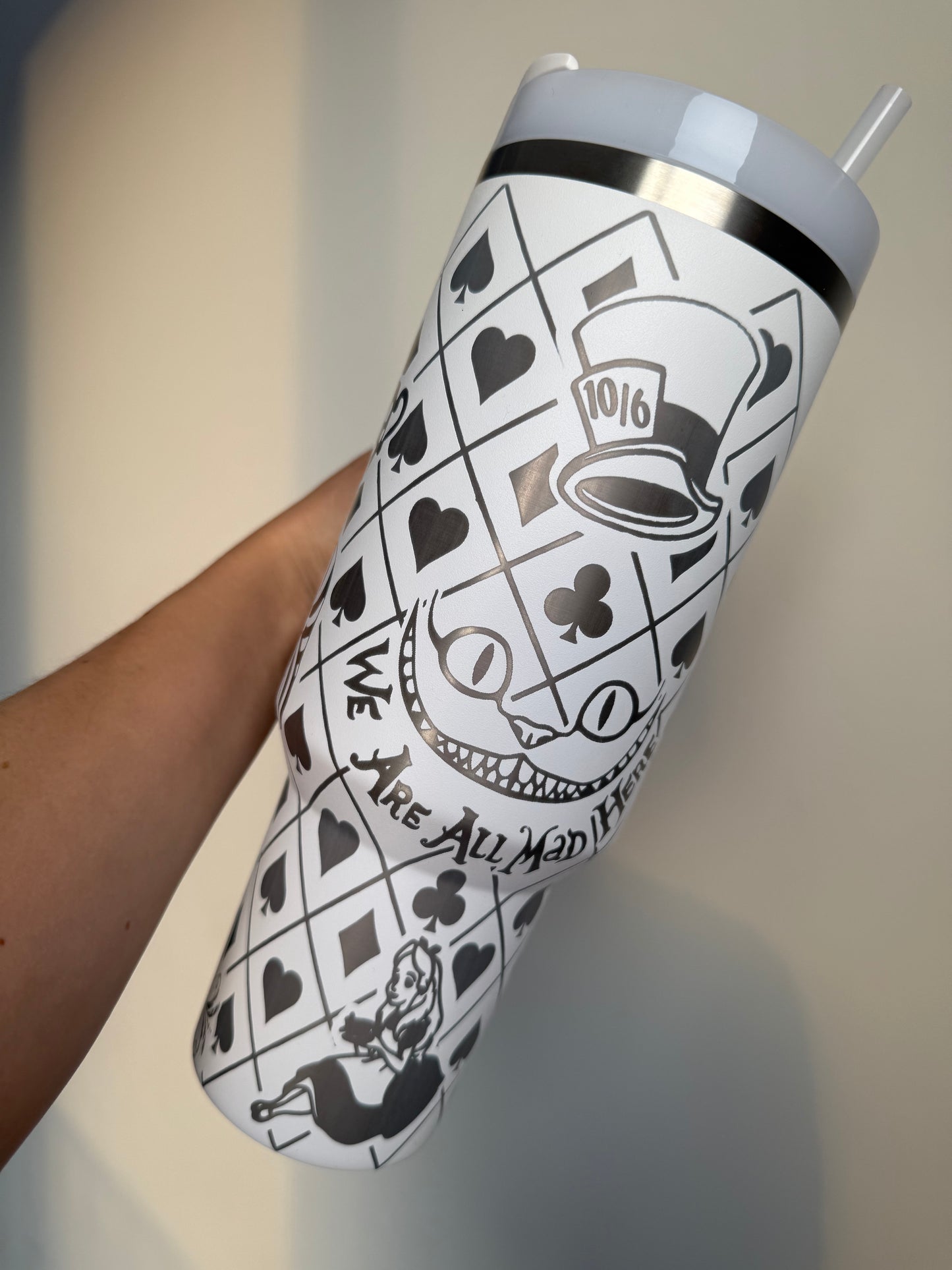 Gobelet gravé Wonderland