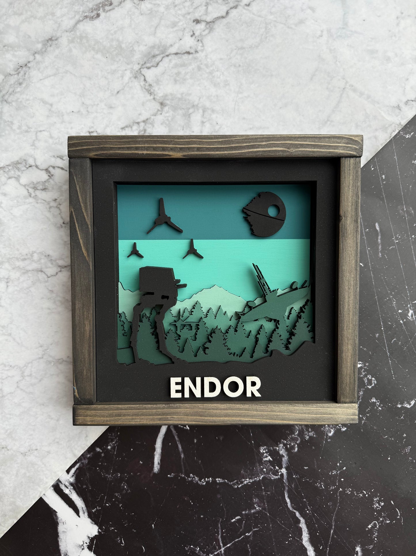 Endor Sign