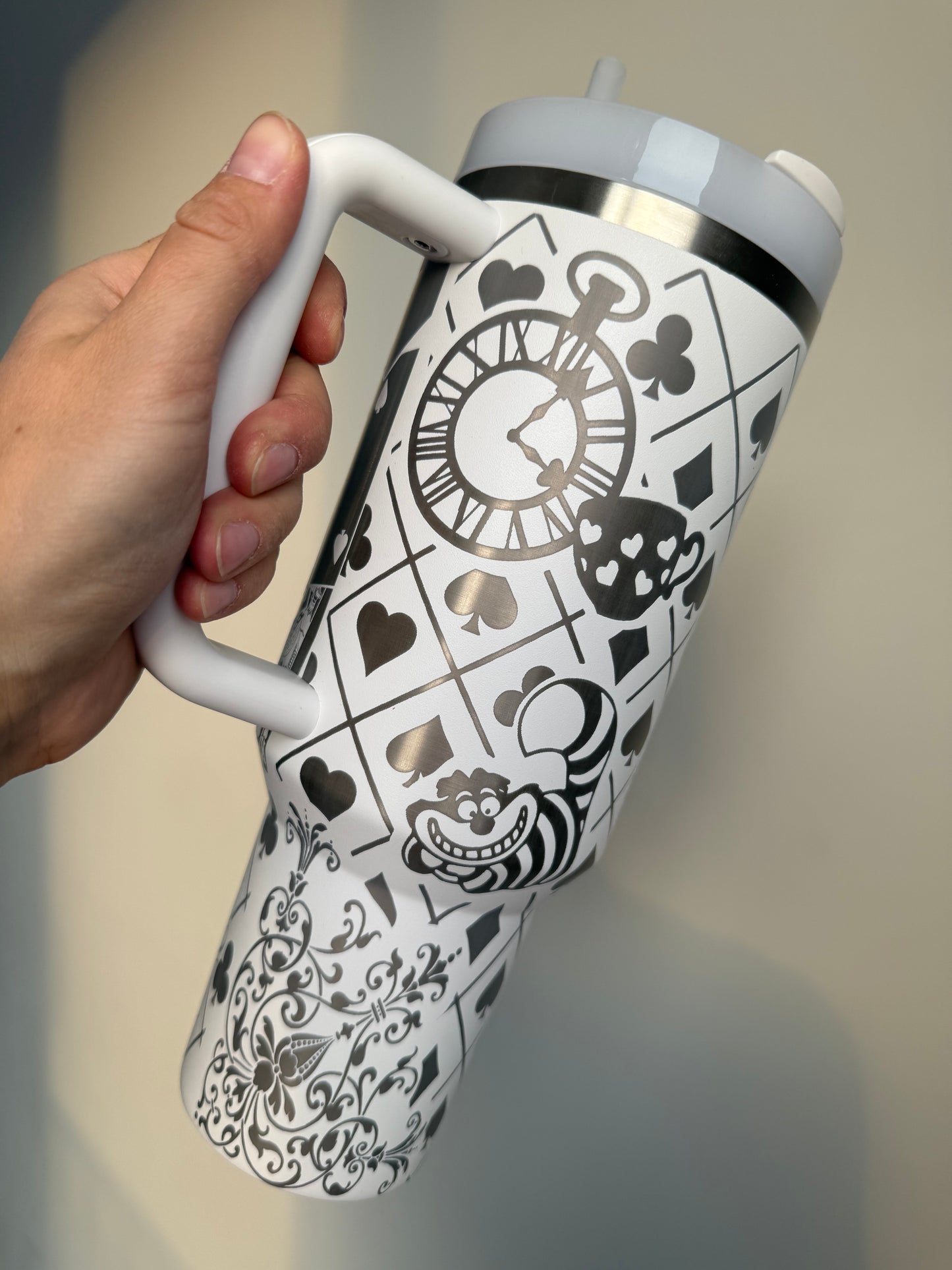 Gobelet gravé Wonderland