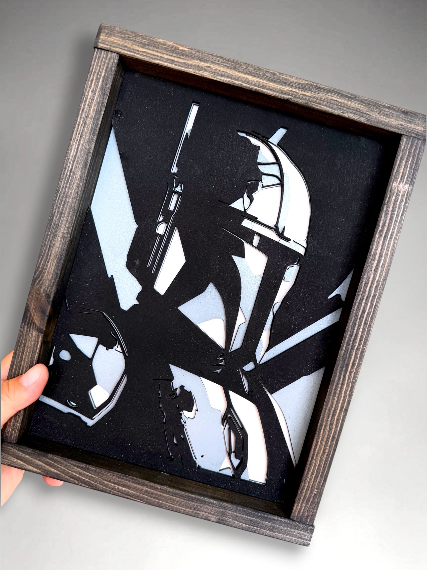 Mando Monochrome Sign